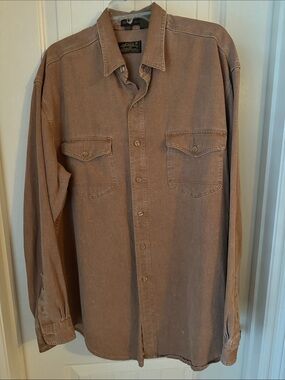 Eddie Bauer Men's Long-Sleeve Button-Down Shirt in Light Brown